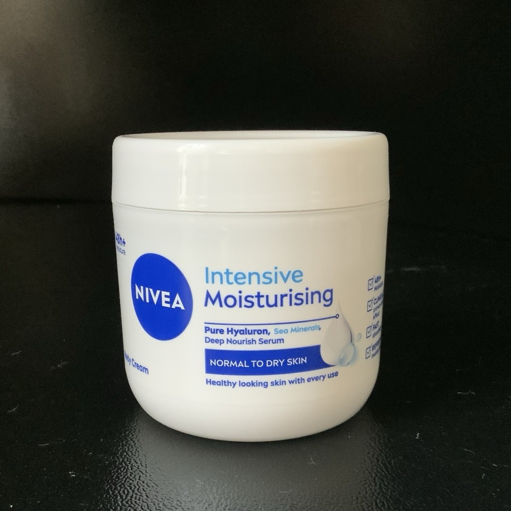 Nivea Intensive Moisturising Body Cream Pure Hyaluron Sea Minerals 13.5oz 400ml